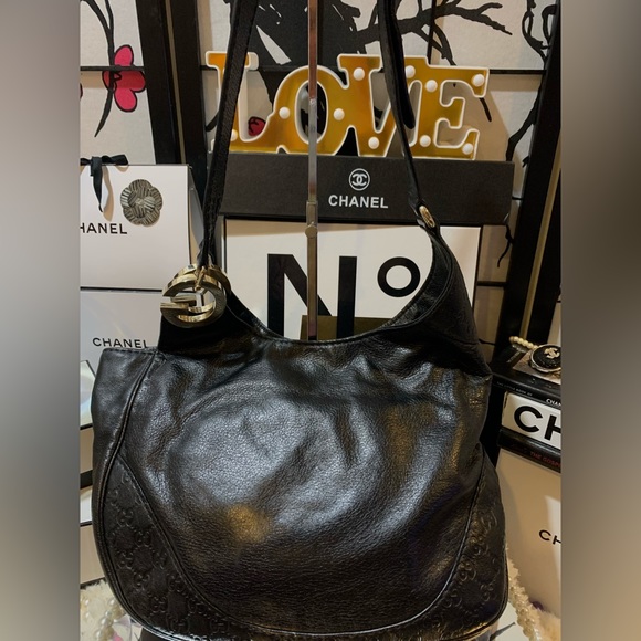 Beautiful EUC Authentic GUCCI hobo with signature G. - Picture 7 of 13